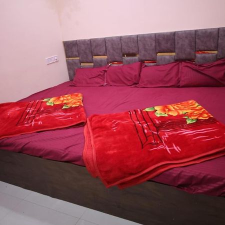 Hotel Shree Kalbhairav Kripa اوجاين المظهر الخارجي الصورة